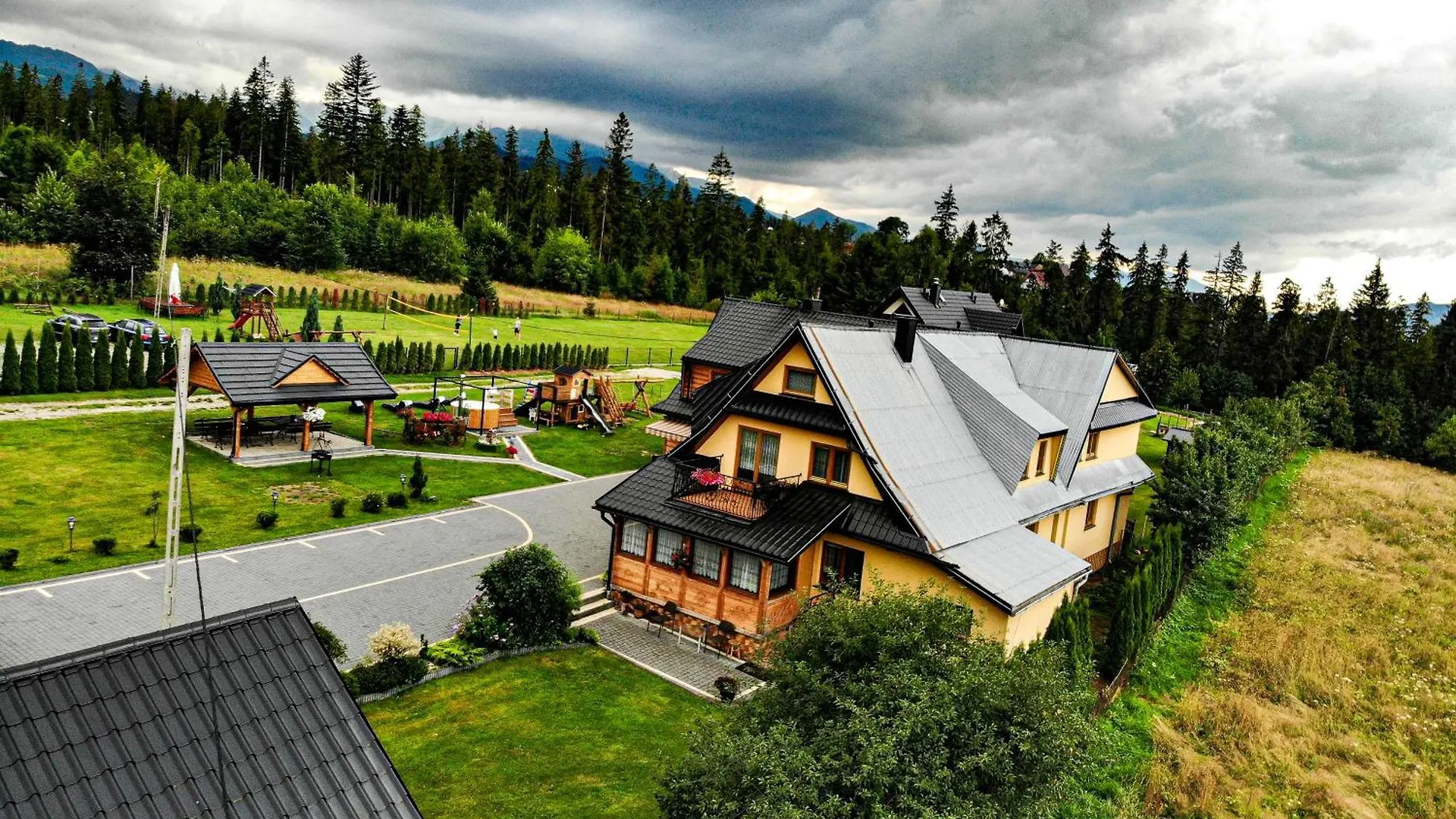 Bed and Breakfast Gosciniec Kukulka Z Jacuzzi Zakopane Polen