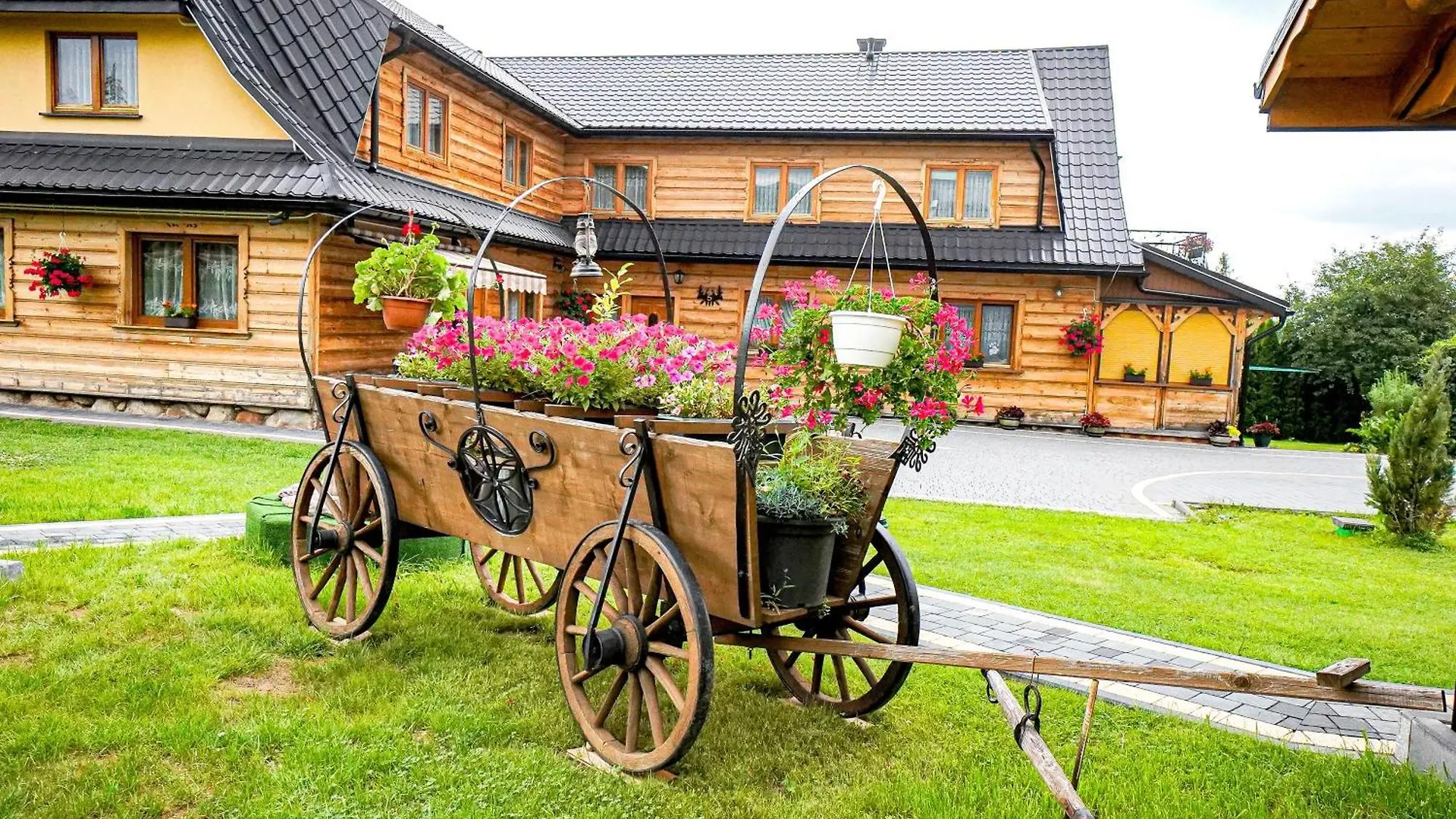 Bed and Breakfast Gosciniec Kukulka Z Jacuzzi Zakopane Polen